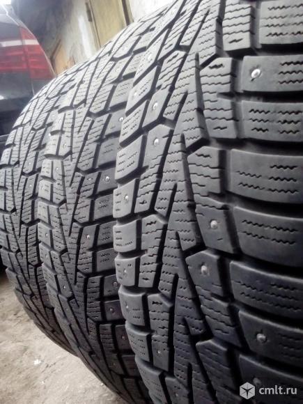 17 R 215/60 Roadstone Winguard WinSpike Комплект. Фото 1.