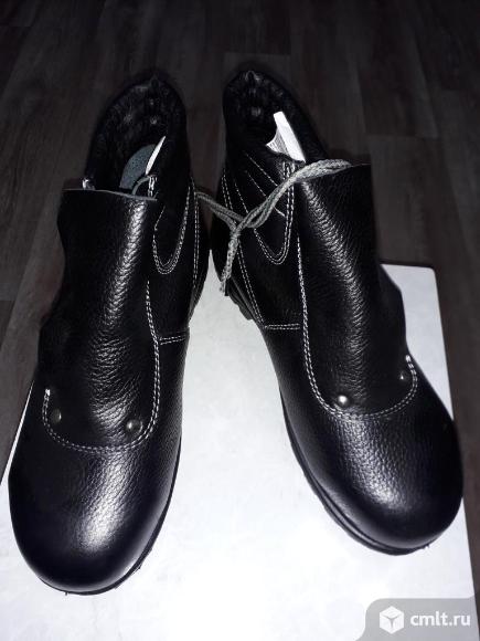 Ботинки сварочные. Фото 1.