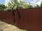 Установка забора из профлиста.. Фото 6.