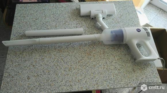 Пылесос Hi. Фото 4.