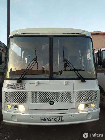 Лобовое стекло для автобуса ПАЗ. Фото 1.