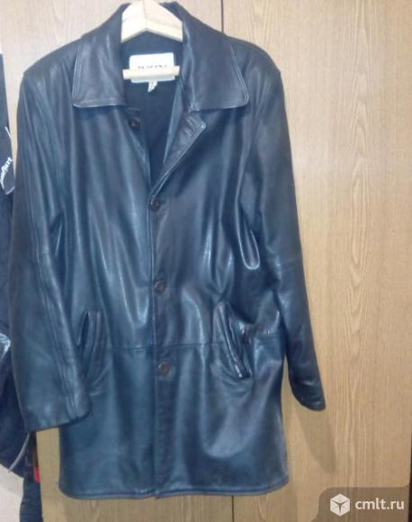 Куртку кожаную продам или обменяю. Фото 1.