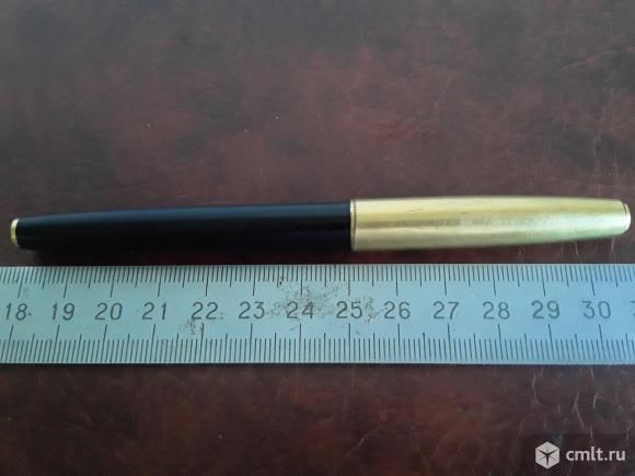 Ручка перьевая СССР. Винтаж. Фото 1.