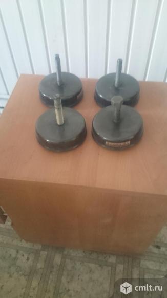 Магнитные ножки к стонкам. Фото 1.