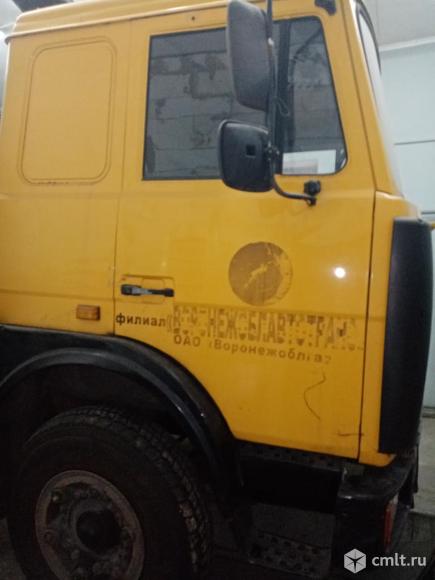 Бортовой МАЗ 54329-020 - 2002 г. в.. Фото 1.