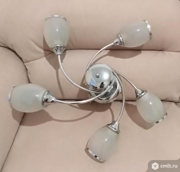 Люстра пятирожковая. Фото 1.