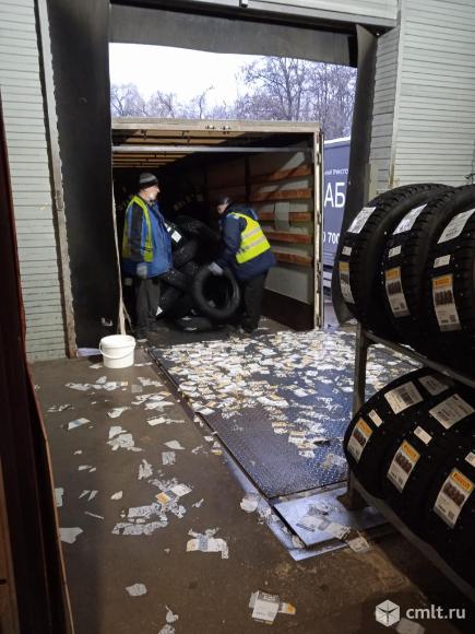 Грузчик. Фото 1.