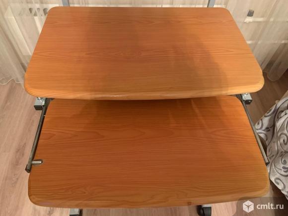 Компьютерный столик. Фото 2.