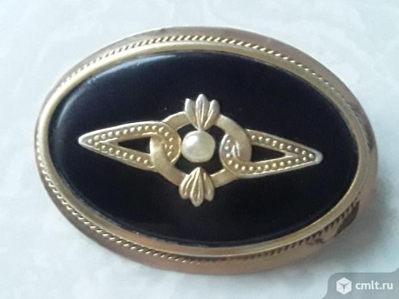 Брошь старинная. Серебро 875 проба,голова рабочего. Фото 1.