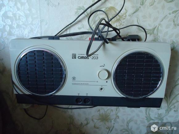 Радиоприемник 3-х программный. Фото 1.