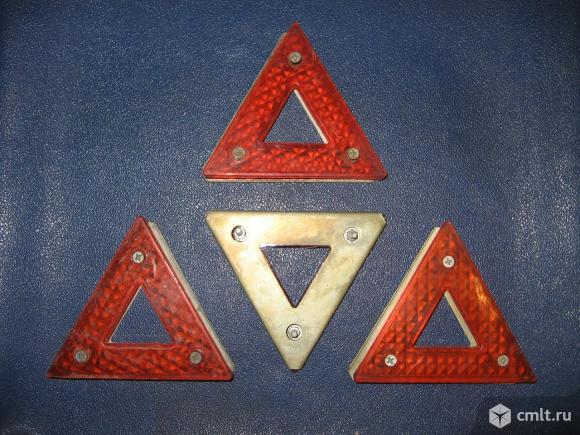 Катафоты треугольные красные 4 шт. Фото 1.