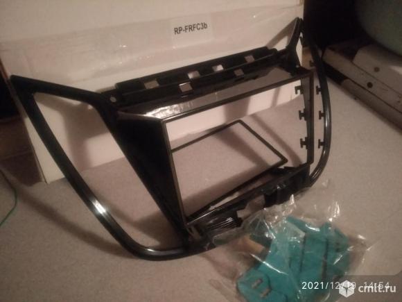 Переходная рамка для Форд Куга 2. Фото 2.