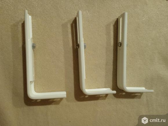 Кронштейн уголок для карниза нов 12х5 см. Фото 1.