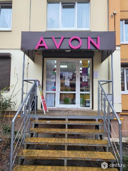 Оператор пункта выдачи заказов. Фото 1.