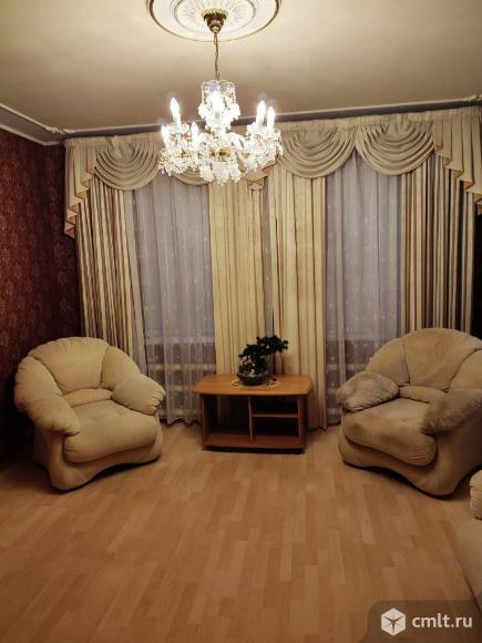 Дом жилой кирпичный с мебелью со всеми коммуникациями. Фото 1.