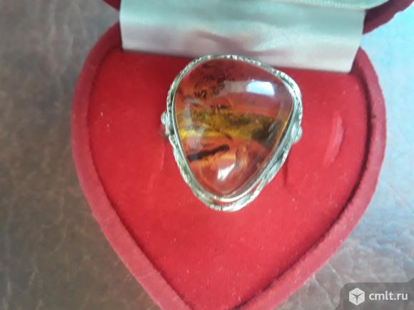 Винтажное кольцо/перстень. Времён СССР. Янтарь. Р-р. 19. Фото 1.