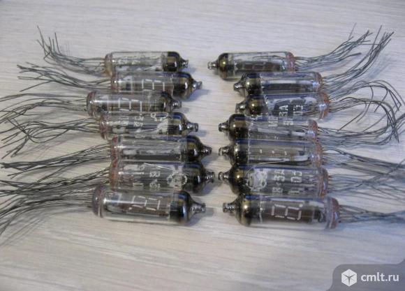 Лампа индикатор ИВ-3А. Фото 1.