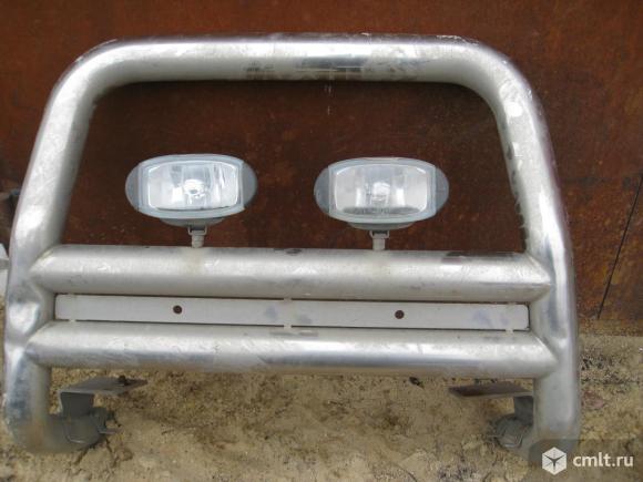 Кенгурятник тойота. Фото 1.