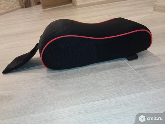 Накладка на подлокотник автомобиля. Фото 1.