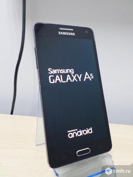 Смартфон Samsung Galaxy A5 SM-A500F. Фото 1.