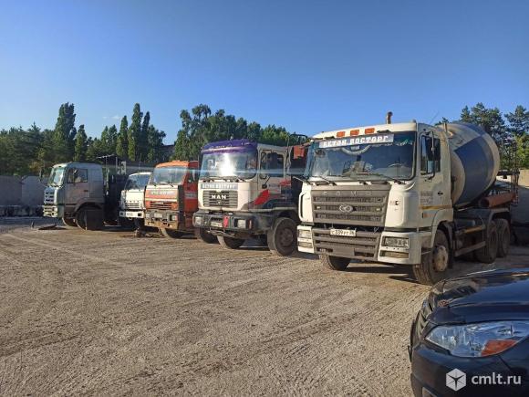 Водитель автобетоносмесителя. Фото 1.