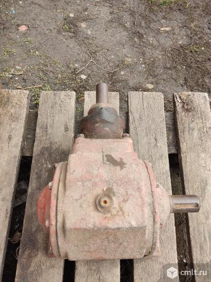 Сельхоз редуктор угловой. Фото 4.