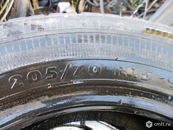 Шины 205/70/15 летние, 2 штуки. Фото 1.