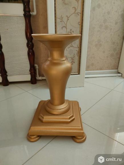 Подставка из натурального дерева. Фото 1.