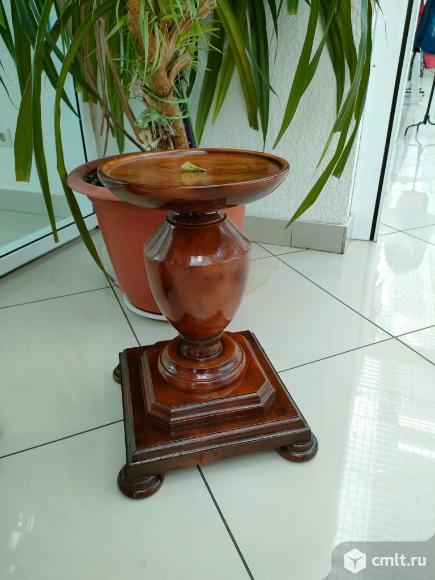 Подставка из натурального дерева. Фото 2.