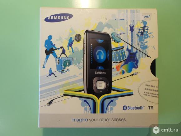 MP3-плеер Samsung T9 1Gb Black. Фото 1.