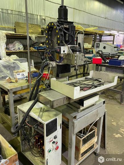 Фрезерный станок с чпу. Фото 6.