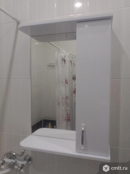 Шкафчик шкаф с зеркалом для ванной комнаты навесной. Фото 1.