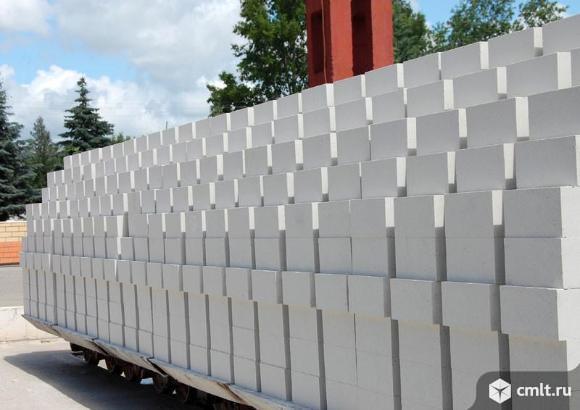 Кирпич белый силикатный рядовой, производства ВКСМ.. Фото 1.