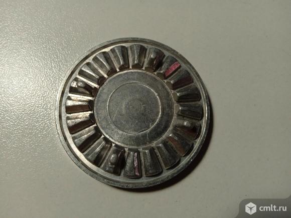 Крышка рассекатель для газ печки. Фото 1.