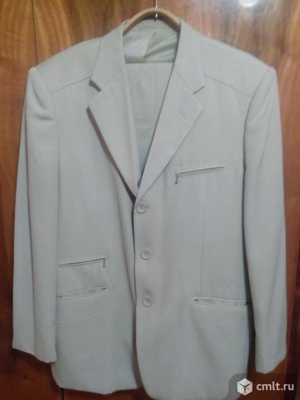 Костюм мужской. Фото 1.