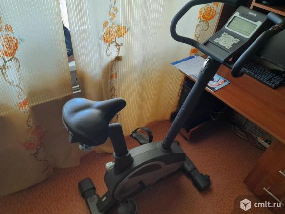 Вертикальный велоэргометр Torneo Amulet B-520M. Фото 1.