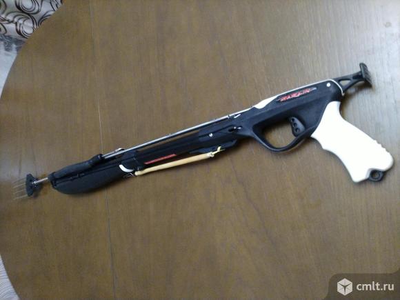 Арбалет для подводной охоты. Фото 1.