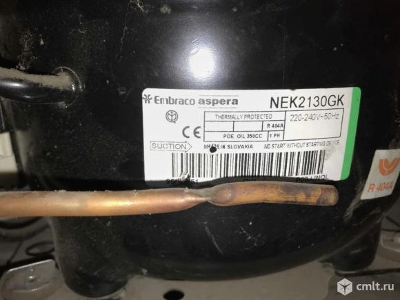 Продам морозильную камеру и холодильную витрину. Фото 1.