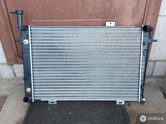 Радиатор охлаждения Хендай Туксон, Кия Спортедж 253102E821