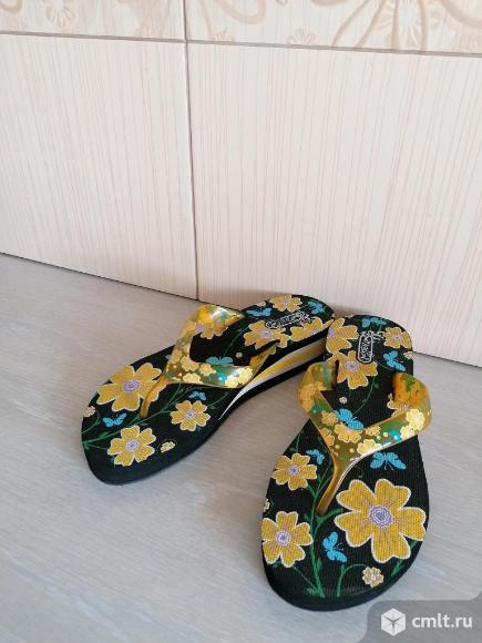 Сланцы новые р. 38. Фото 3.