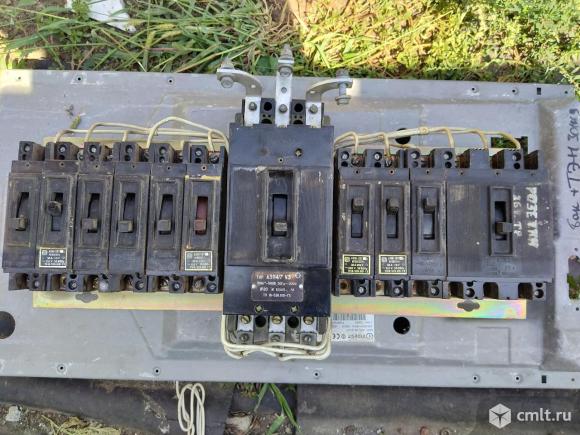 Выключатели автоматические. Фото 1.