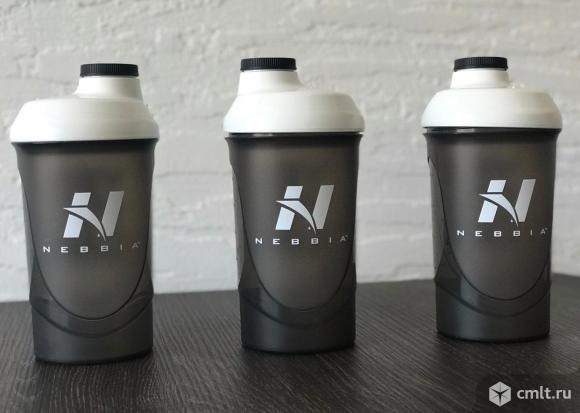 Шейкер для спортивного питания. Фото 1.