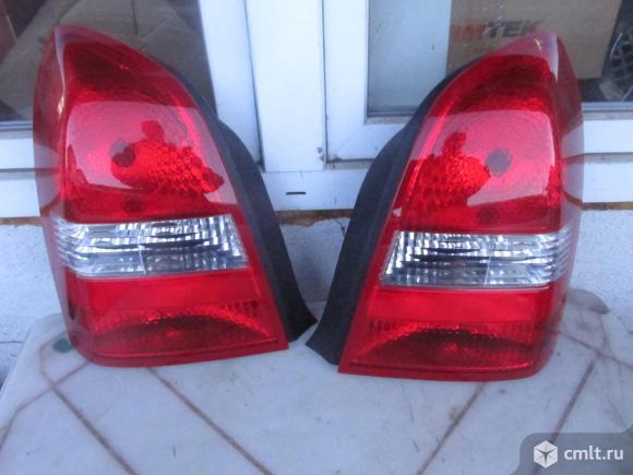 Фонарь задний 26550AU30A Ниссан Примьера Р12