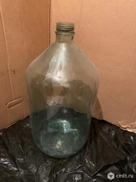 Бутыли 20 литров. Фото 1.
