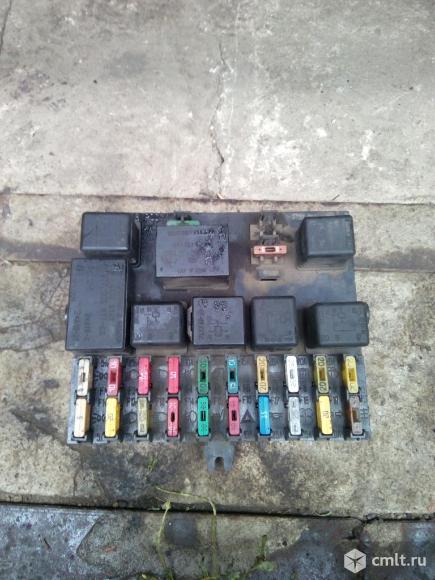 Блок предохранителей ваз 2112. Фото 1.