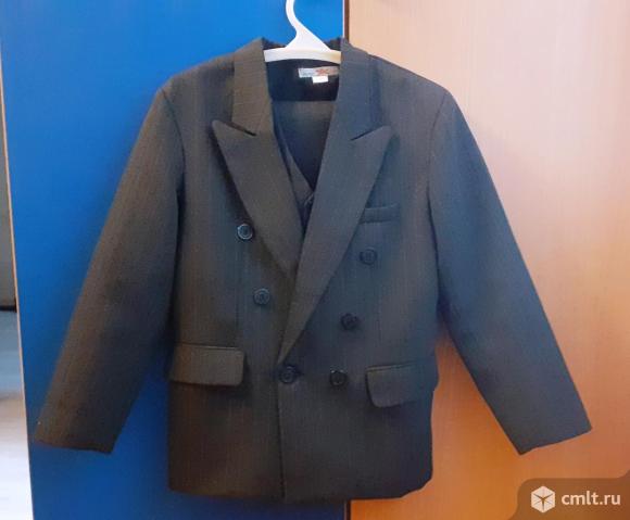 Костюм для мальчика. Фото 1.