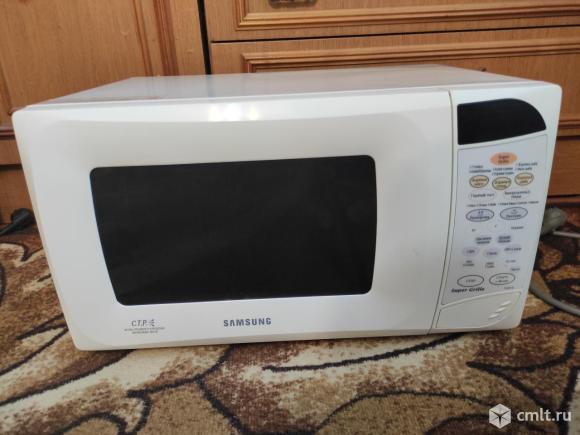 Приобрету нерабочую микроволновку до 20 лет. Возможен обмен на рабочую. Фото 1.