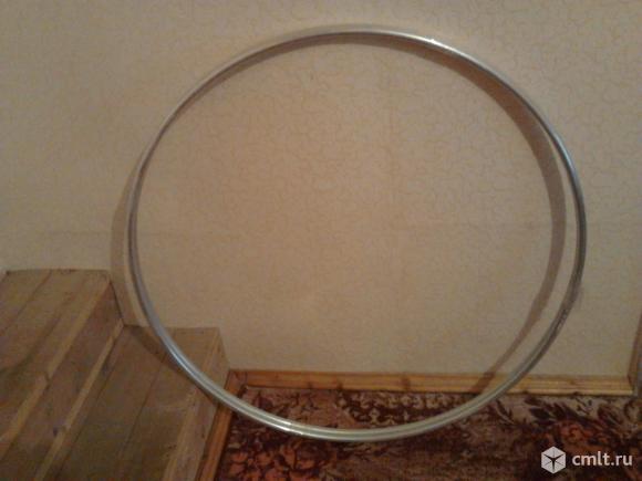 Обручи гимнастические. Фото 1.