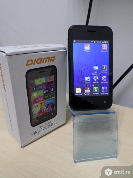 Смартфон Digma FIRST XS350 2G. Фото 1.