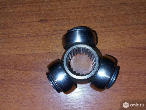 трипоид внутреннего шруса, крестовина внутреннего шрусаМуфта С Шипами, Приводной Вал, Ford C-MAXНОМЕРА ДЛЯ 1,4 -1,6 : -3499 руб FORD 4380673, 1459743, 1477836, 1481244, 1731643, 1481246, 172207